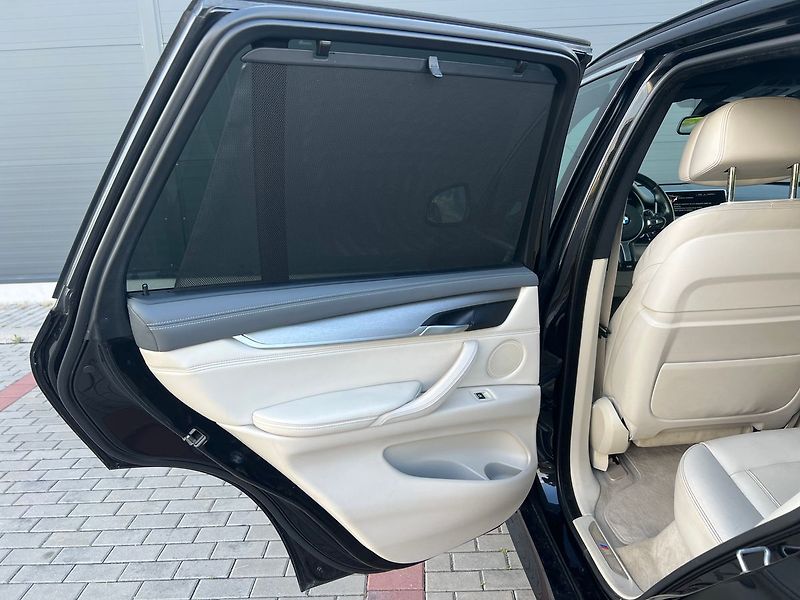 BMW X5 30d xDrive-2019 ALU - fotka 15 z 36