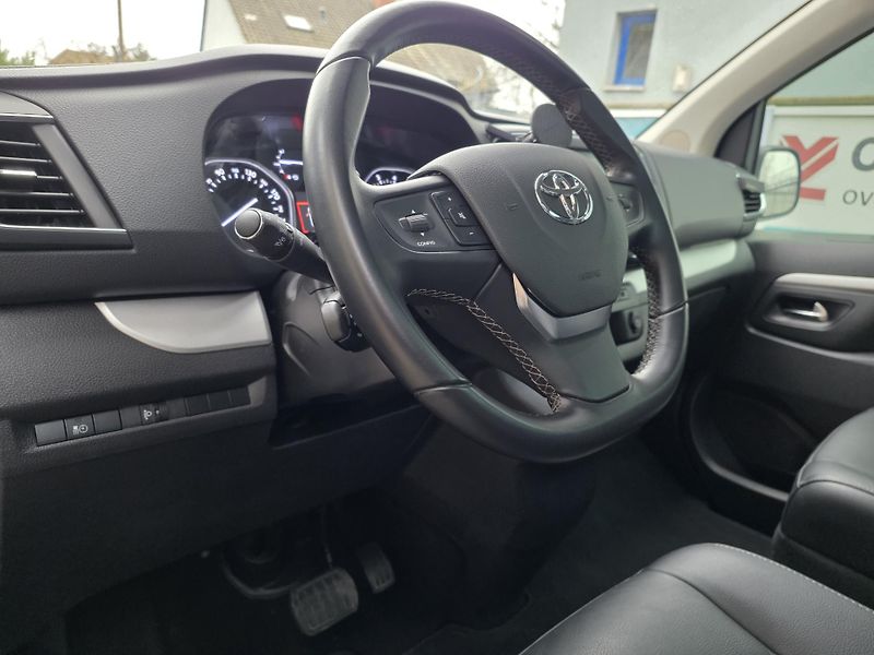 Toyota ProAce 2.0-7 MÍST-PANORAMA - fotka 12 z 21