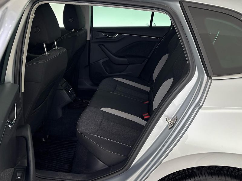 Škoda Scala Style - fotka 8 z 27