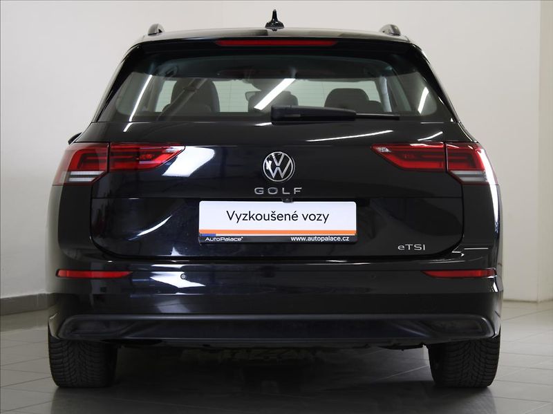 Volkswagen Golf 1,0 TSi DSG Variant 139tkm.ČR - fotka 4 z 21