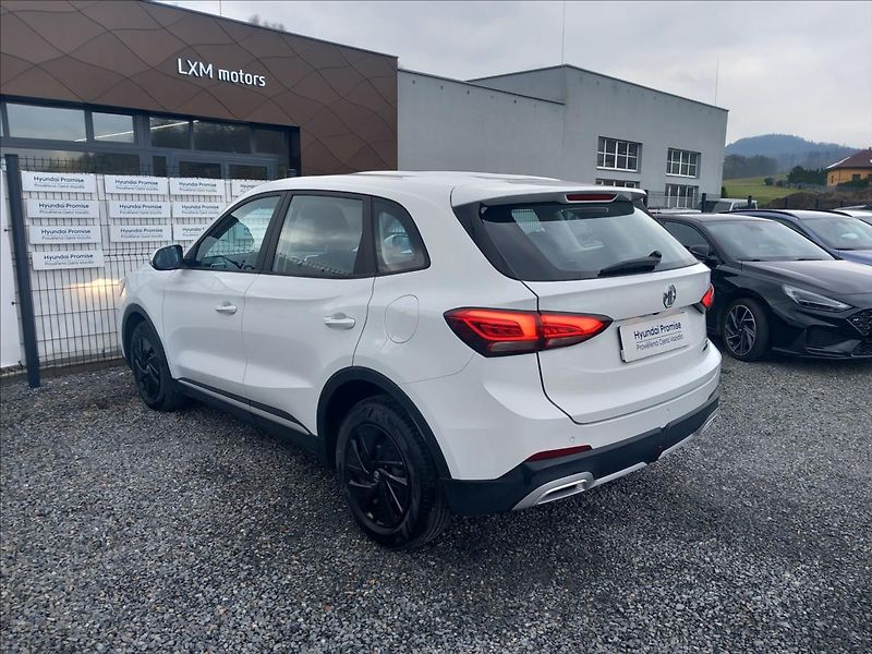 MG ZS (2025) 1,5 ESSENTIAL Hybrid+ - fotka 6 z 18