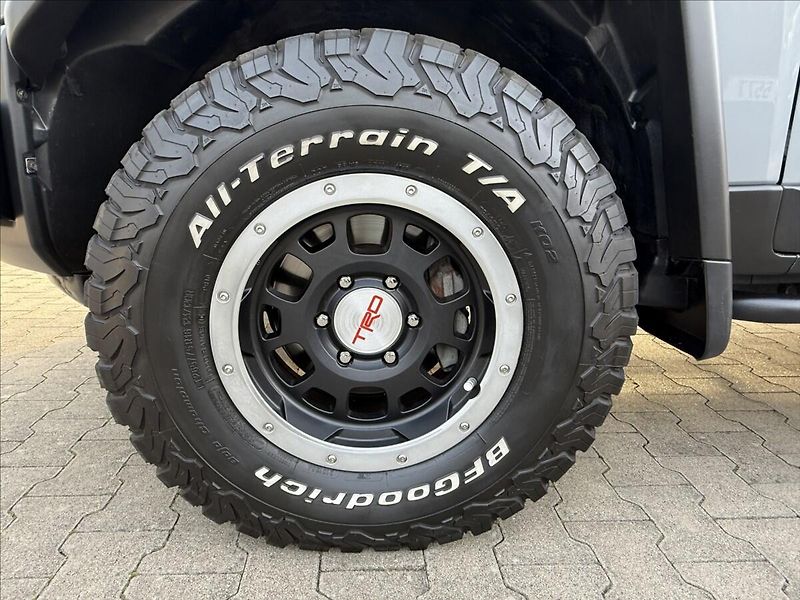 Toyota FJ 4,0 - fotka 21 z 33