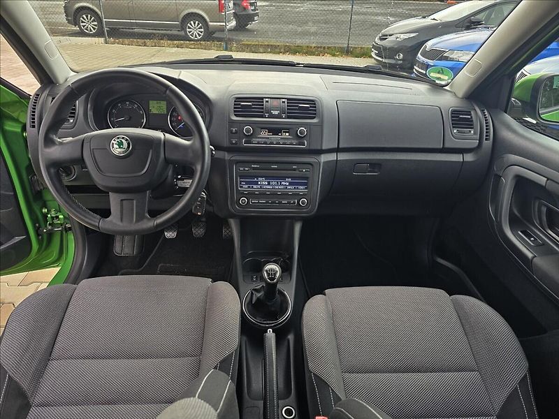 Škoda Fabia II 1,2 TSi 63KW Ambition - fotka 21 z 46