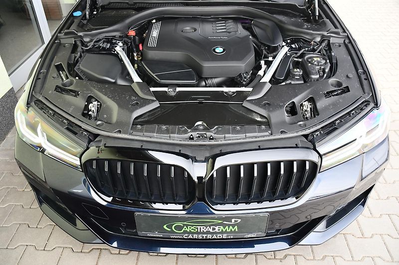 BMW Řada 5 520i M-SPORT 1M ČR REZERVACE - fotka 38 z 39