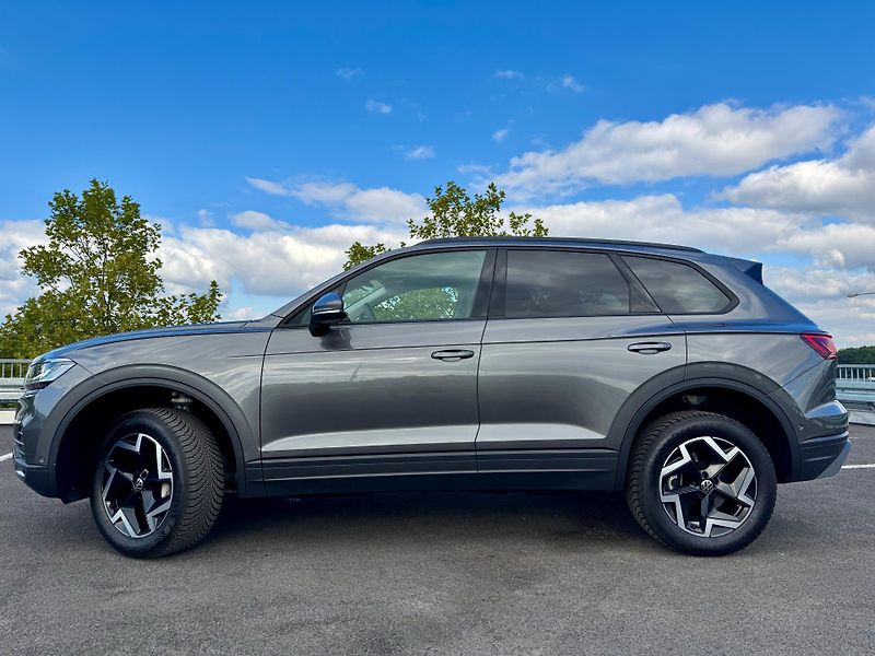 Volkswagen Touareg (2024) Model 2025, Kůže, VZDUCH,Tažné - fotka 6 z 40