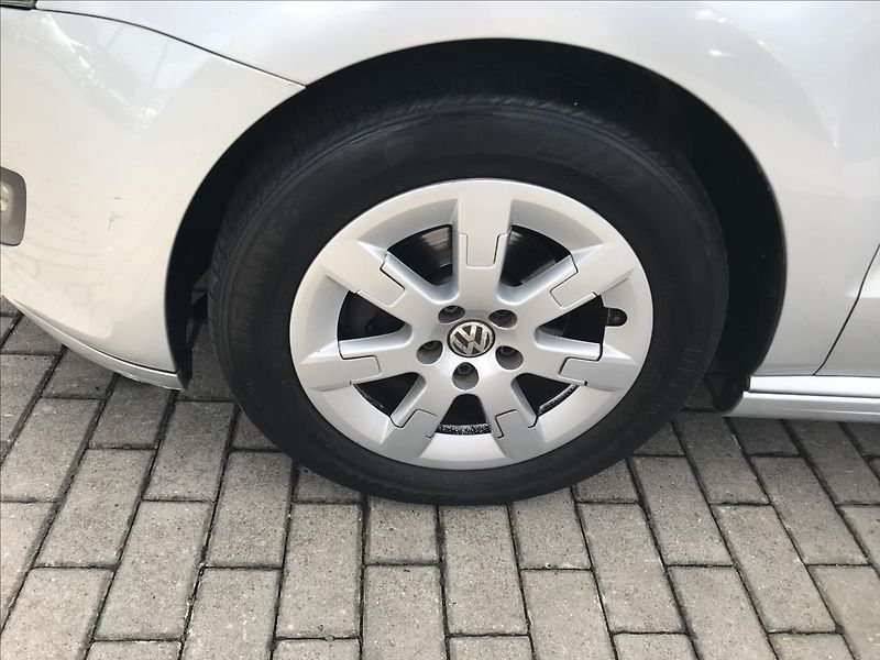 Volkswagen Polo 1,2 - fotka 9 z 16