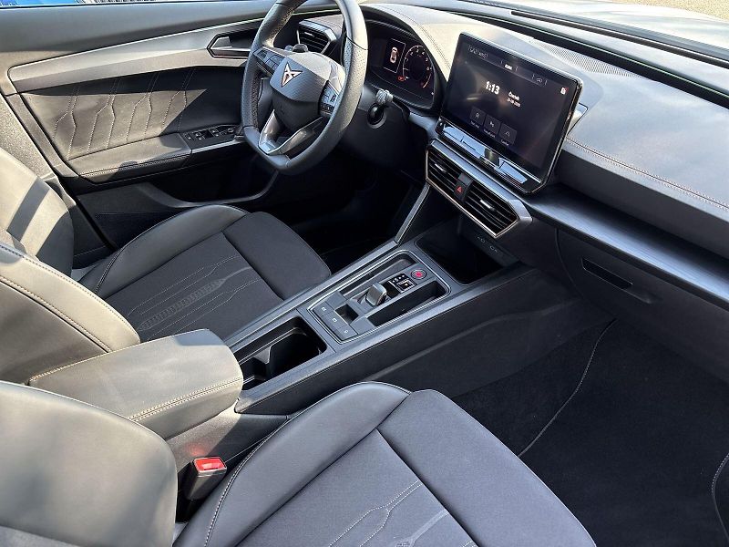 Cupra Formentor (2023) 1.5 TSI DSG - fotka 9 z 30