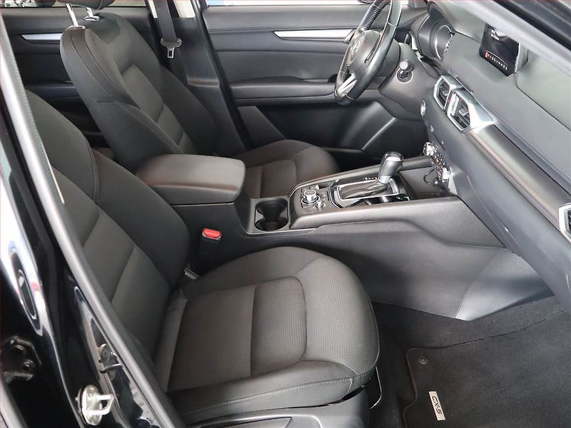 Mazda CX-5 (2017) 2.2 Skyactiv-D, Automat, Navi - fotka 9 z 23