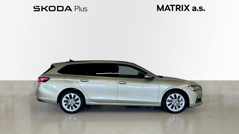 Škoda Superb (2025) Selection iV 1.5 TSI 150kW DSG - fotka 7 z 34