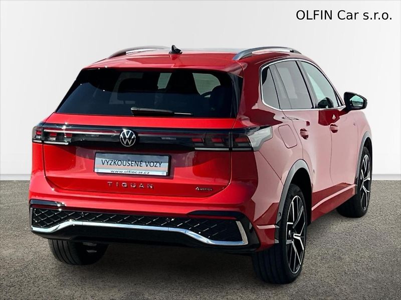 Volkswagen Tiguan 2,0 TDi 142kW 4Motion R-LINE - fotka 2 z 34