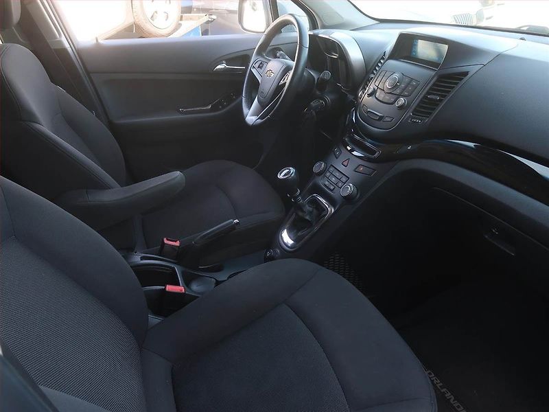 Chevrolet Orlando (2014) 1.8i, 7 míst, Serv.kniha - fotka 9 z 16