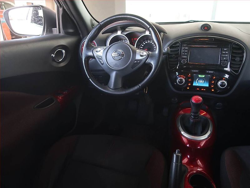 Nissan Juke (2015) 1.2 DIG-T, Serv.kniha, Navi - fotka 7 z 14