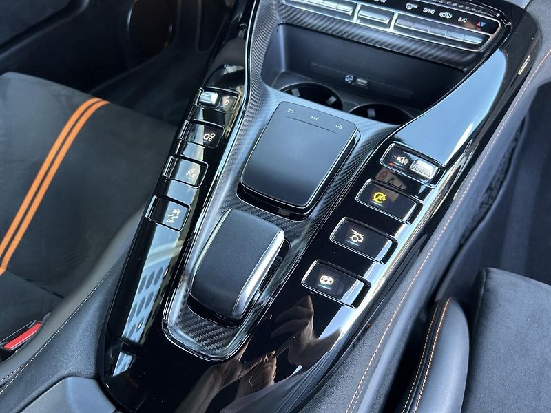 Mercedes-Benz AMG GT Black Series - fotka 25 z 43