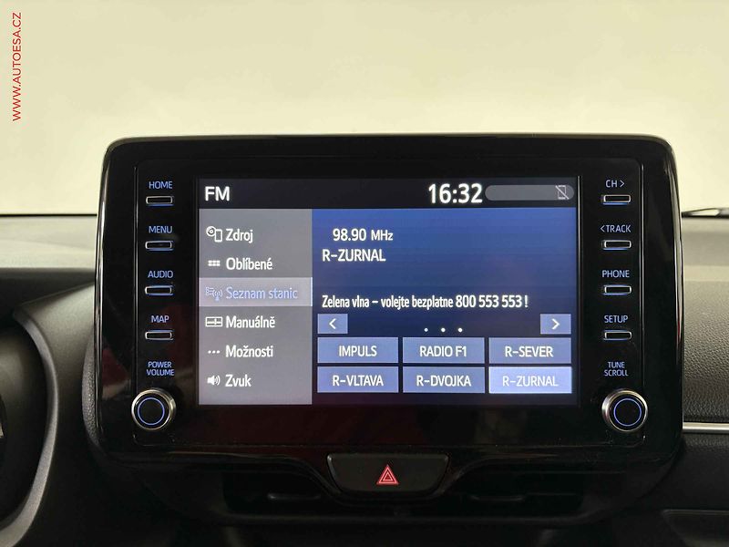 Mazda 2 (2022) 1.5i, 1.maj,ČR, AT - fotka 13 z 17