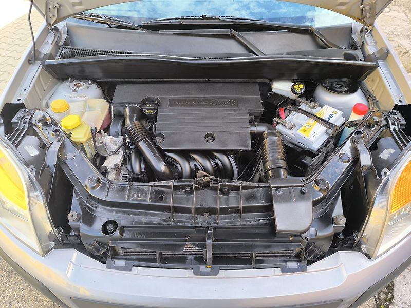 Ford Fusion (2012) 1.4  1.MAJITEL, DOLOŽENÉ KM - fotka 24 z 31