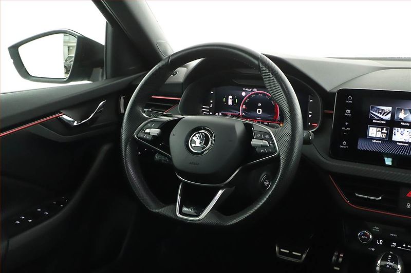 Škoda Kamiq (2024) Monte Carlo 1.5 TSI - fotka 16 z 17