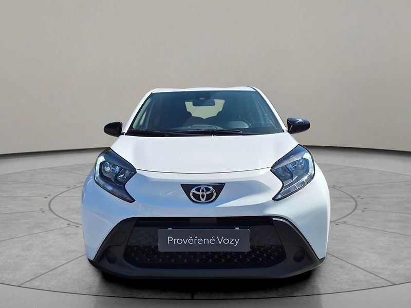 Toyota Aygo Comfort 1.0 53kW 5MT - fotka 4 z 17