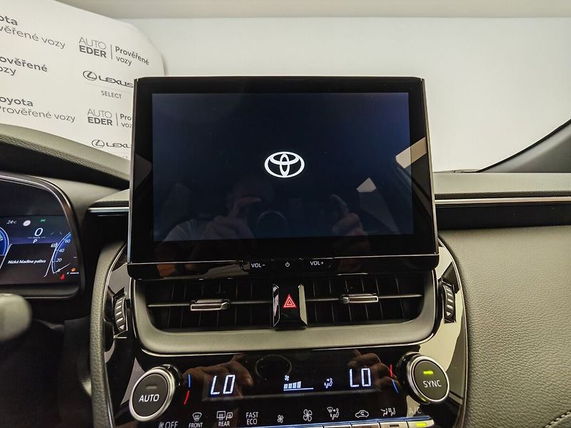 Toyota Corolla Cross 2.0 Hybrid ( 178 k ) 4x4 GR SP - fotka 34 z 42