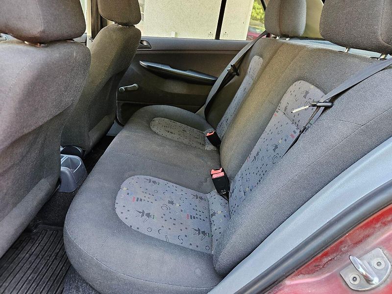Škoda Fabia 1.2 HTP, ČR, nová STK - fotka 20 z 22