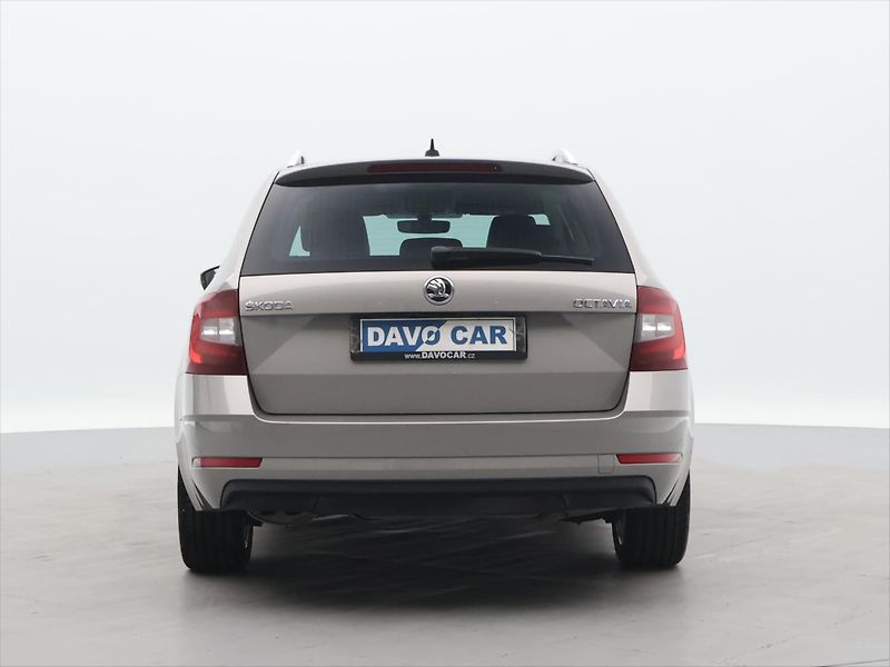 Škoda Octavia 1,4 TSI 110 kW Style - fotka 6 z 28