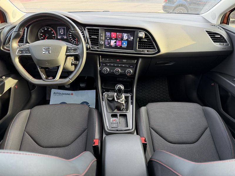 Seat Leon FR 1,5 TSi/96kW - LED,TZ,..... - fotka 33 z 66