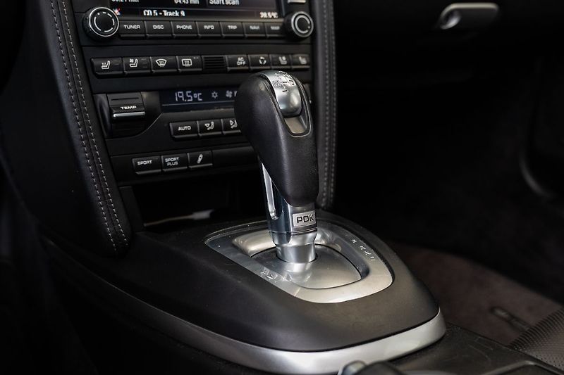 Porsche 911 (997.2) Carrera 4S PDK/Bose/Ch - fotka 12 z 18