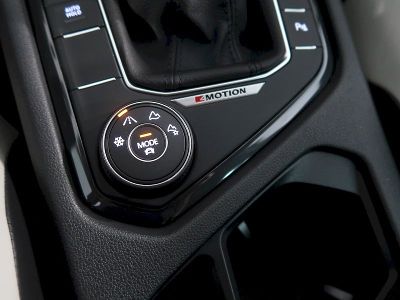 Volkswagen Tiguan (2022) EDICE URBAN 2.0TDI 110KW 4x4 D - fotka 30 z 35
