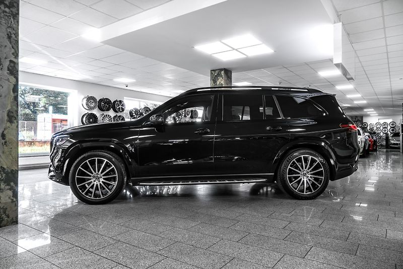 Mercedes-Benz GLS 580 4MATIC BURM/360/HUD/7/AIR/ - fotka 3 z 23