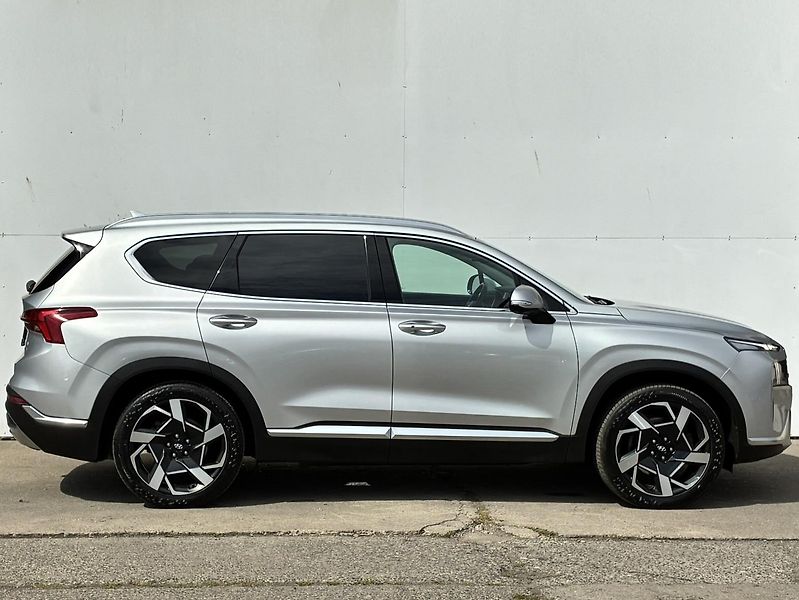 Hyundai Santa Fe 2.2 CRDI AWD 8DCT Premium - fotka 3 z 24