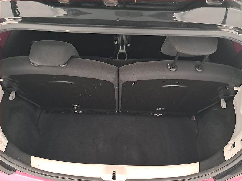 Toyota Aygo (2019) 1.0 VVT-i, Tempomat - fotka 13 z 18