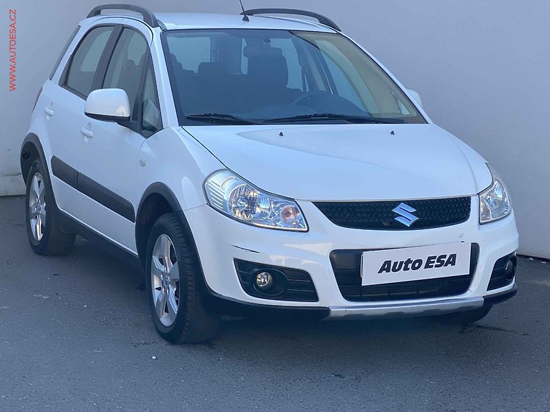 Suzuki SX4 (2014) 1.6i 4x4, ČR, Klima - fotografie inzerátu