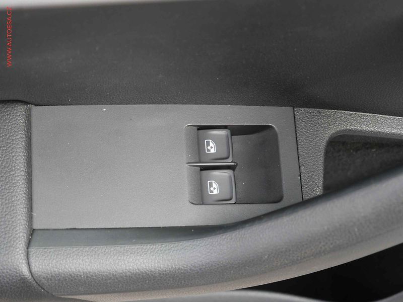 Škoda Octavia (2014) 1.4TSi, ČR, Ambition, TZ - fotka 11 z 16
