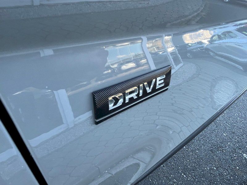 Škoda Karoq (2025) Drive 1,5TSI 110kW 6-ti. st. m - fotka 35 z 35
