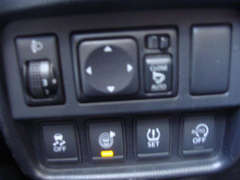 Nissan Juke 1.5 DCi, 81 kW, klimatizace,  - fotka 16 z 26
