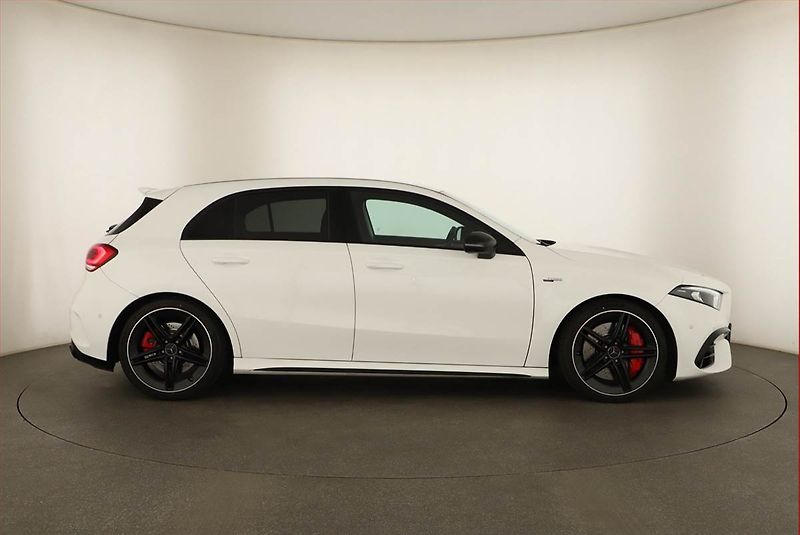 Mercedes-Benz Třídy A (2021) A 45S AMG 4MATIC+ - fotka 6 z 20