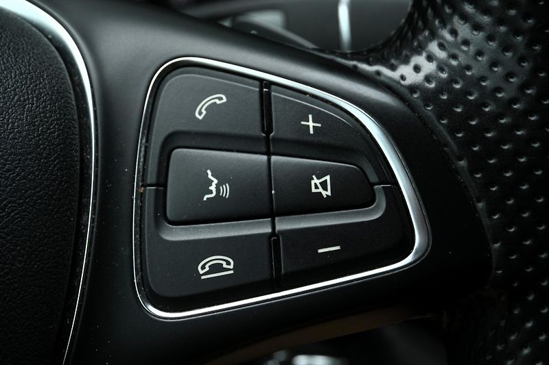 Mercedes-Benz Třídy V V250d XL 4Matic, ČR, 8 míst - fotka 13 z 32
