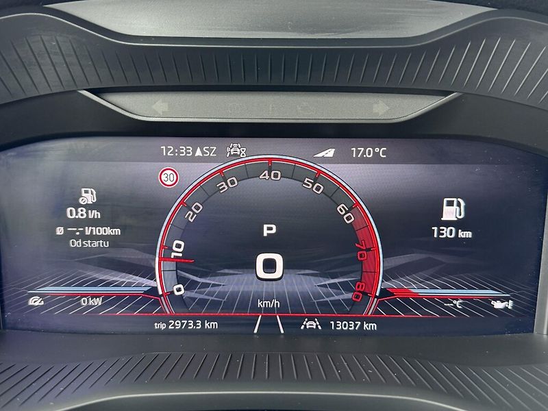 Škoda Karoq DSG 1,5TSi 110kW SportLine - fotka 8 z 24