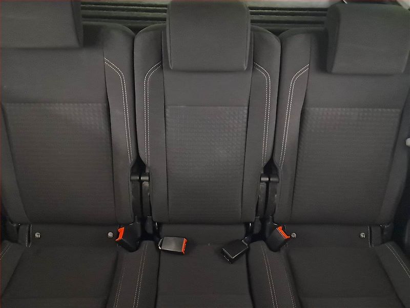 Ford C-MAX (2019) 1.5 TDCi, Serv.kniha, Navi - fotka 10 z 18