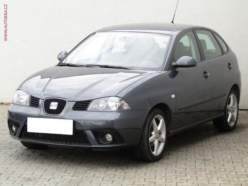 Seat Ibiza (2006) 1.2i - fotka 3 z 3