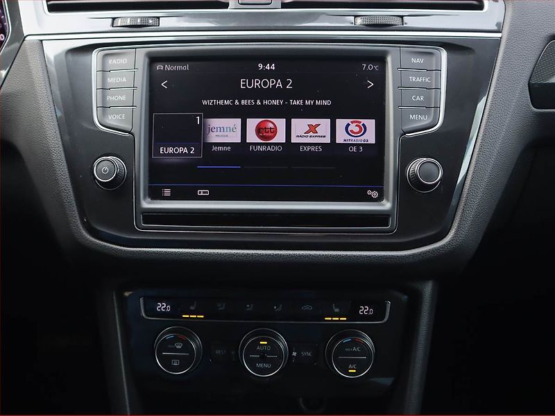 Volkswagen Tiguan (2016) 2.0 TSI, 4X4, Automat - fotka 12 z 22