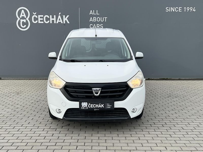 Dacia Dokker (2014) 1,6i 16V - fotka 2 z 23