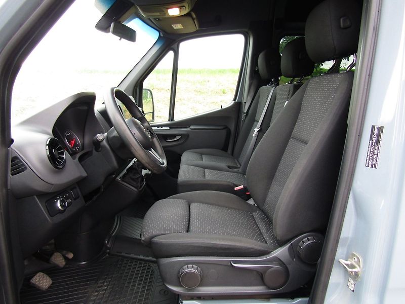 Mercedes-Benz Sprinter (2020) 2.2CDi 120 kW - fotka 12 z 27