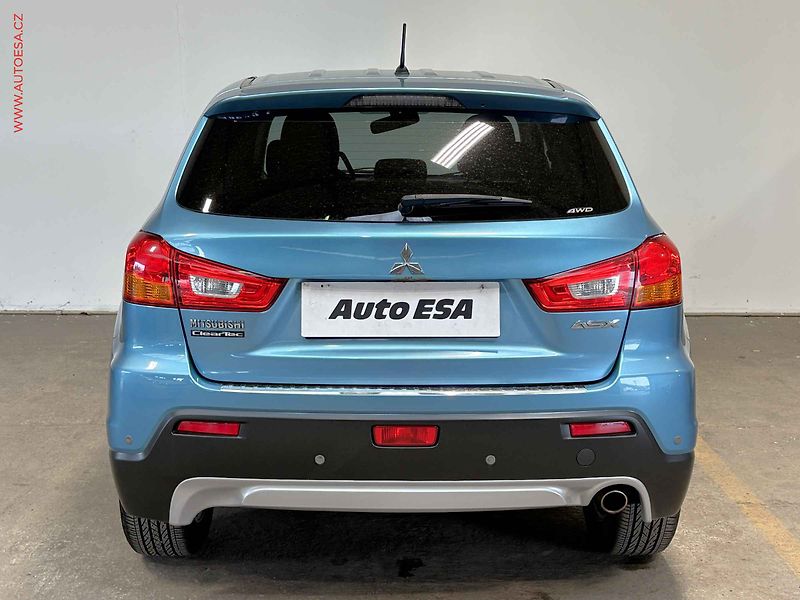 Mitsubishi ASX (2011) 1.8Di-D 4x4, ČR, Xenon - fotka 5 z 14