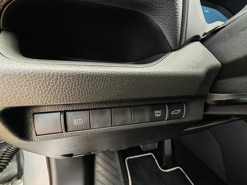 Toyota RAV4 2.5 Comfort Style 4x4 - fotka 24 z 38
