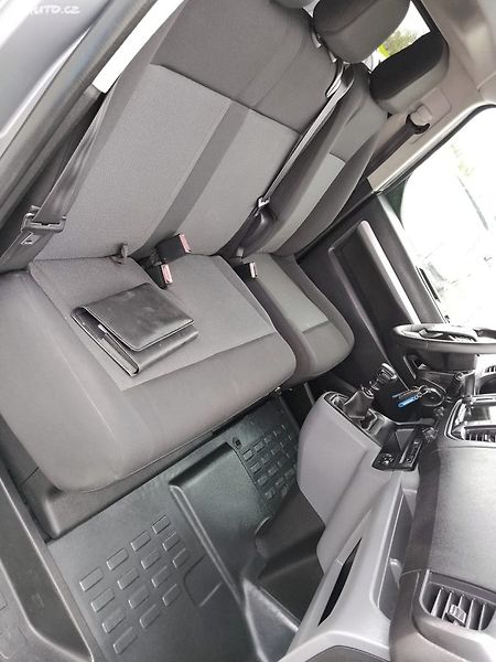Opel Vivaro (2021) - fotka 17 z 28