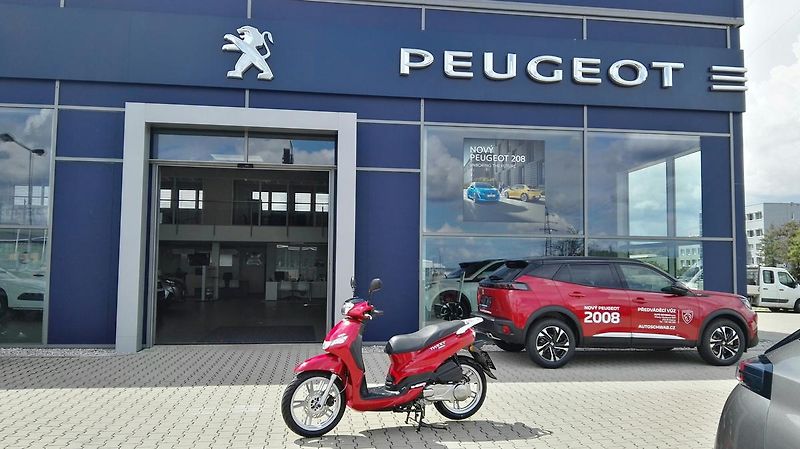 Peugeot Tweet 125i (2025) Tweet 125i SBC EURO 5 - fotografie inzerátu