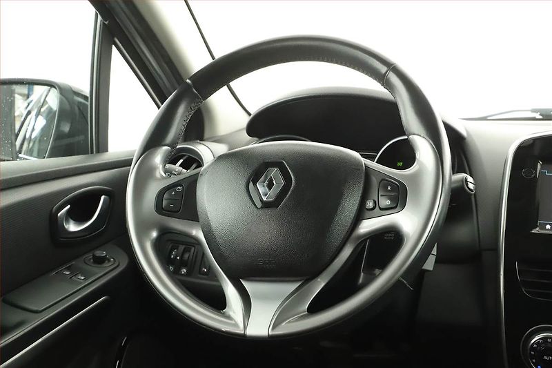 Renault Clio (2016) 1.2 TCe, Automat, Tempomat - fotka 8 z 14