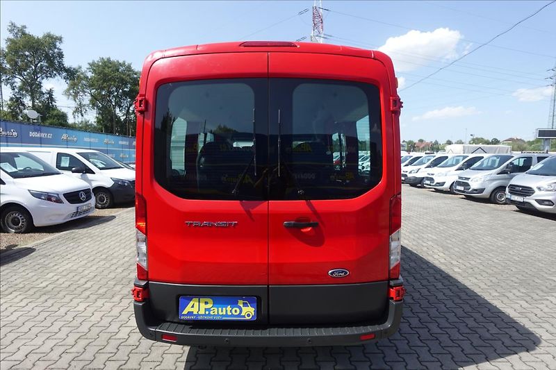 Ford Transit 2,2 TDCi  L2H2 9MÍST BUS KLIMA - fotka 8 z 31