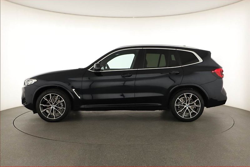 BMW X3 (2024) xDrive20d, Tažné, ACC, Výhřev - fotka 3 z 25
