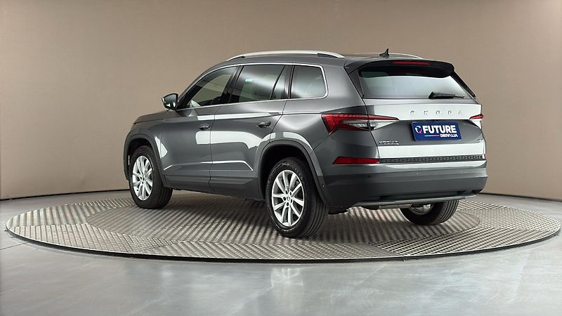 Škoda Kodiaq 2.0 TDI DSG 4x4 Style - fotka 2 z 30